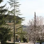 Rustikale Eleganz Mit Blick Auf Umbrische La By Interhome Apartment *