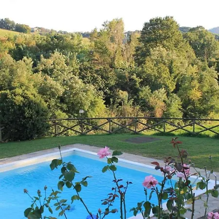Rustikale Eleganz Mit Blick Auf Umbrische La By Interhome Apartamento *